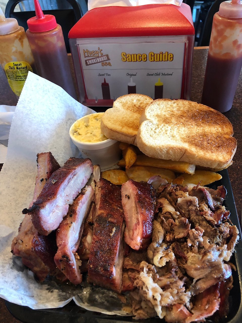 Huey`s Smokehouse